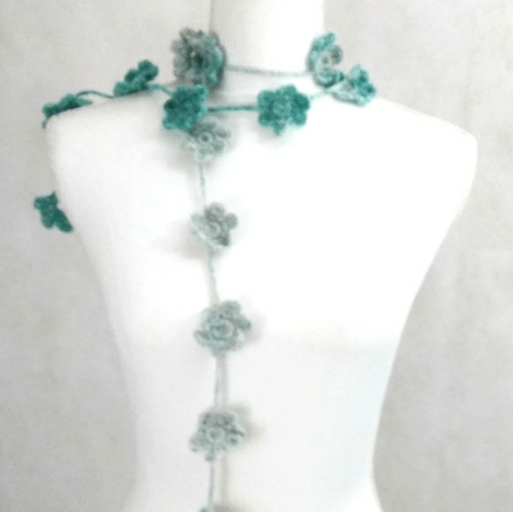 🌸 Lariat Flowers Handmade Necklace Crochet